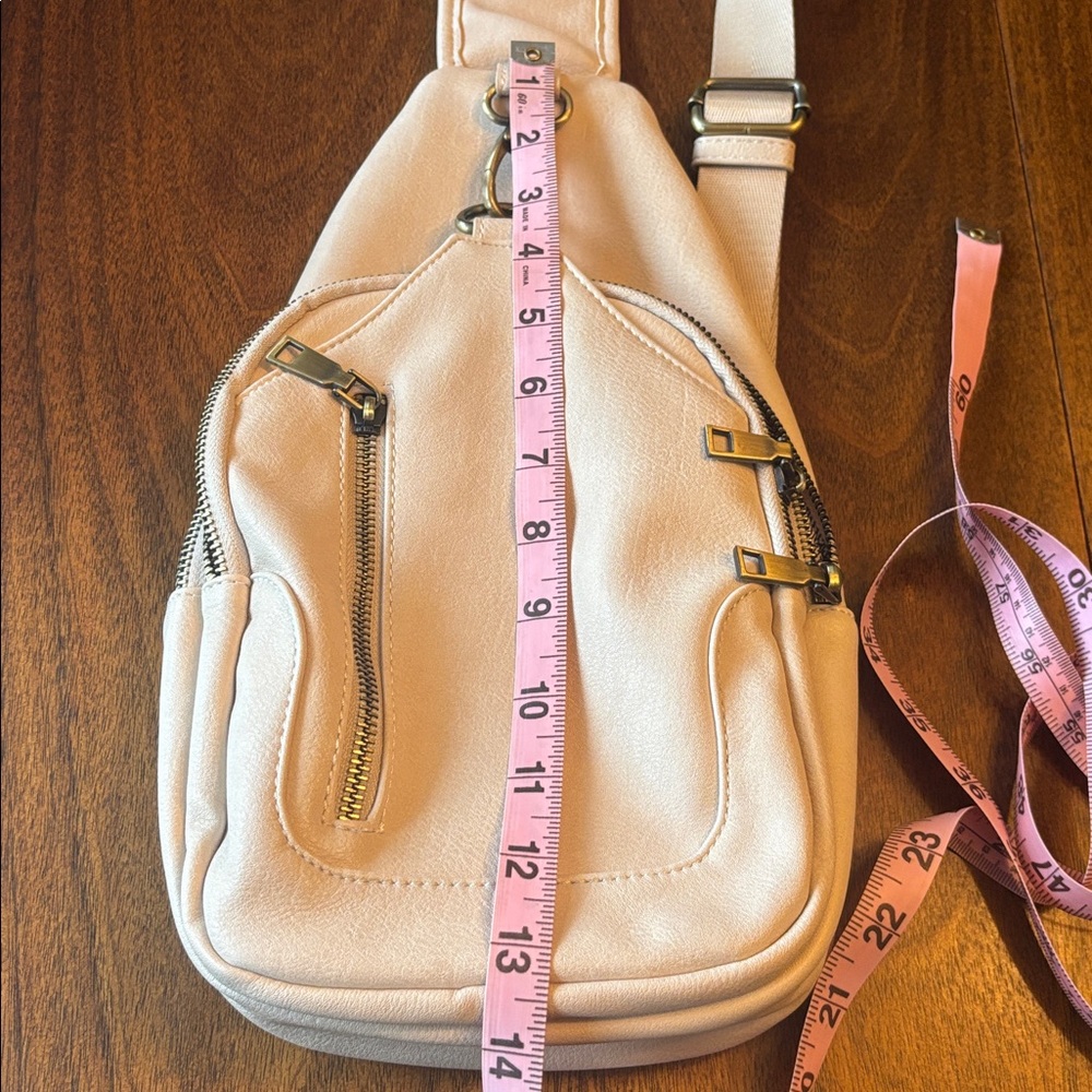 Antik Kraft Cream Sling Bag - Picture 6 of 8